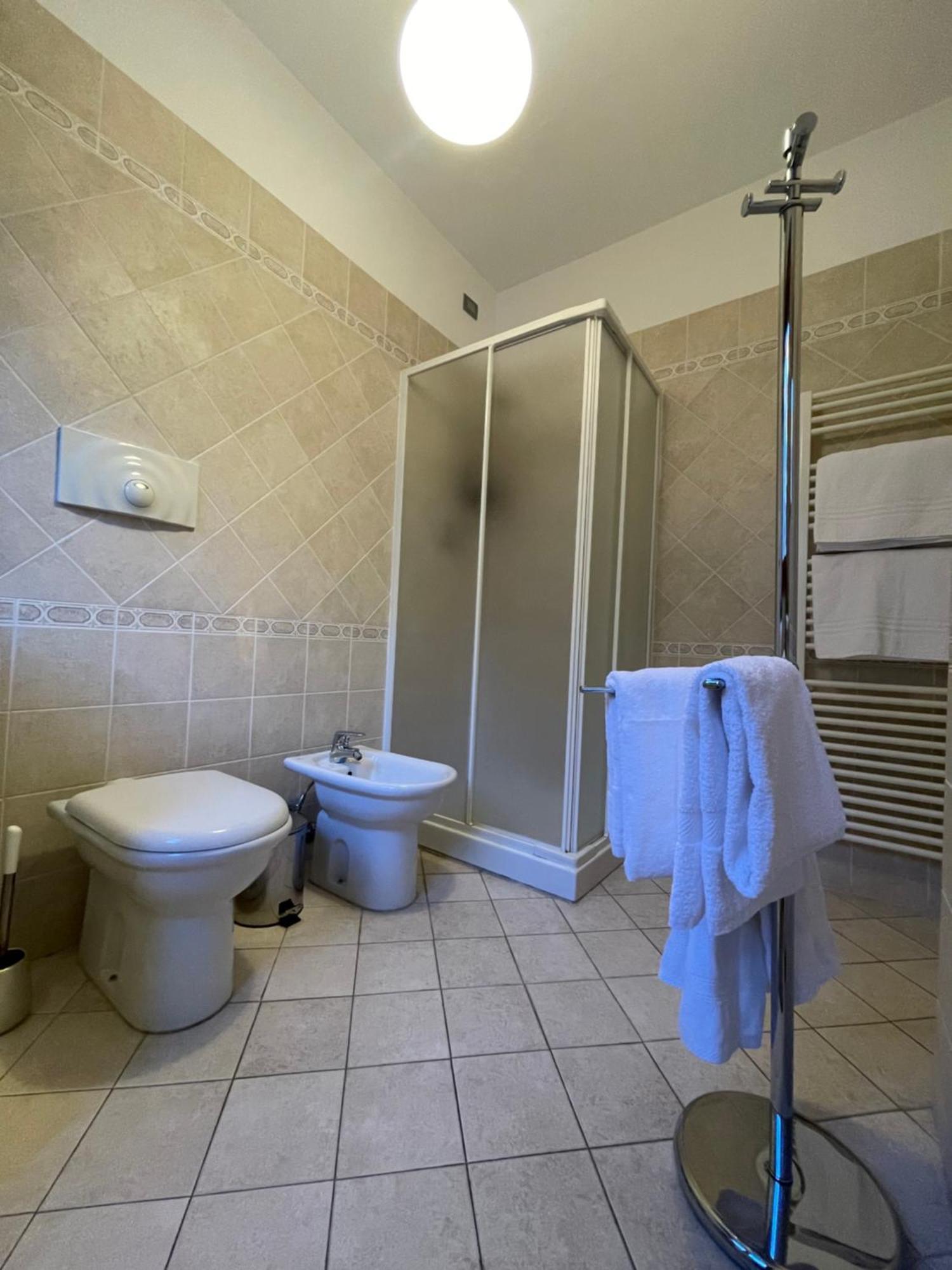 Studio Sole E Residenza Luna Assisi Eksteriør billede