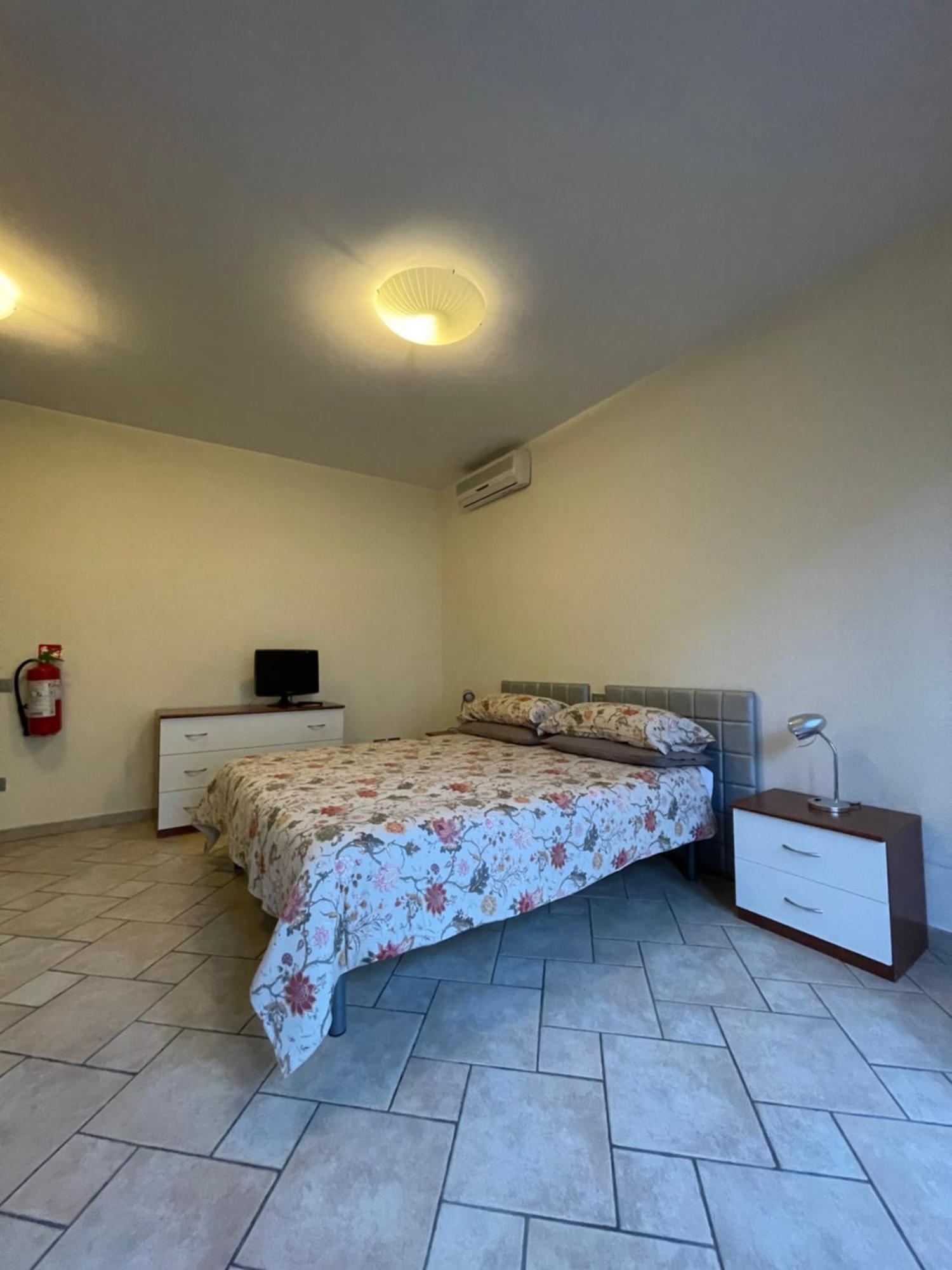 Studio Sole E Residenza Luna Assisi Eksteriør billede